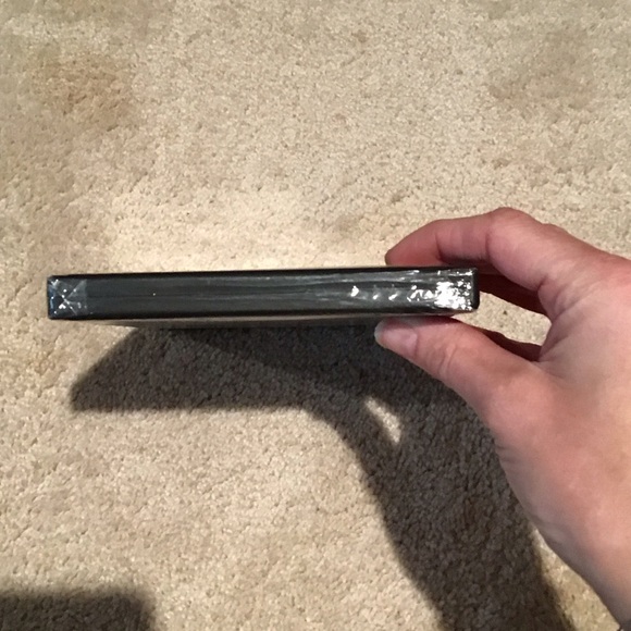 Sleepless in Seattle 10th Anniversary Edition DVD - Sealed - 5 for $5 - Picture 3 of 3